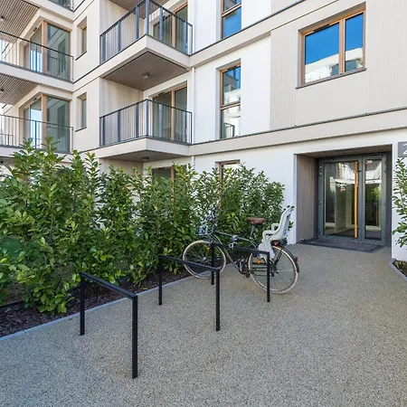 アパート With Terrace And Gym In By Renters *